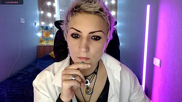 Sweet-n-Strong online show from 11.24.25