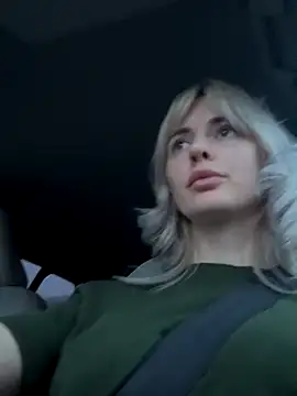 Snapshot of blondegirlx chatting on 10.26.25 blondegirlx online show from 10.26.25