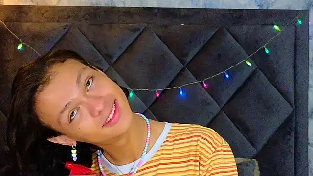 Indi rave online show from 11.26.25