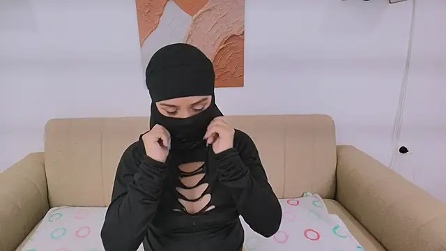 Snapshot of Lailaa_lush chatting on 04.08.26 Lailaa lush online show from 04.08.26