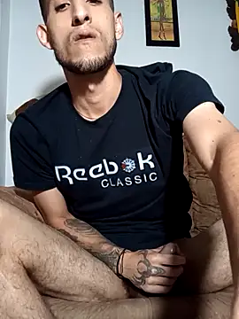 Clouer glow16 online show from 02.18.26