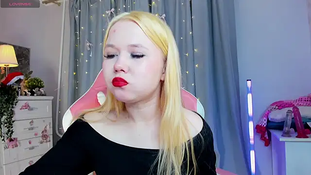 VivieSunn online show from 02.11.26