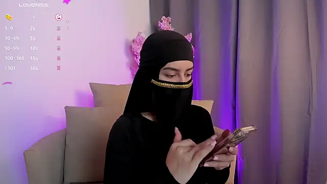 shaima   online show from 04.08.26