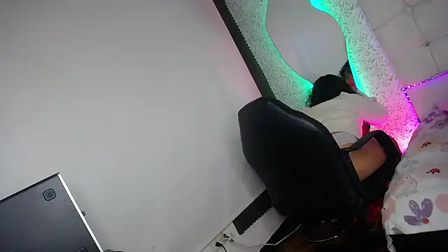 Catleya x online show from 11.06.25