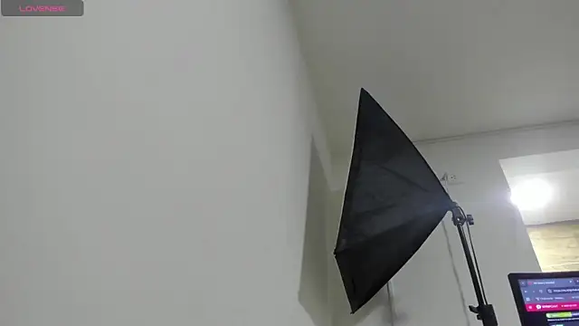 anastasia cortez  online show from 11.15.25