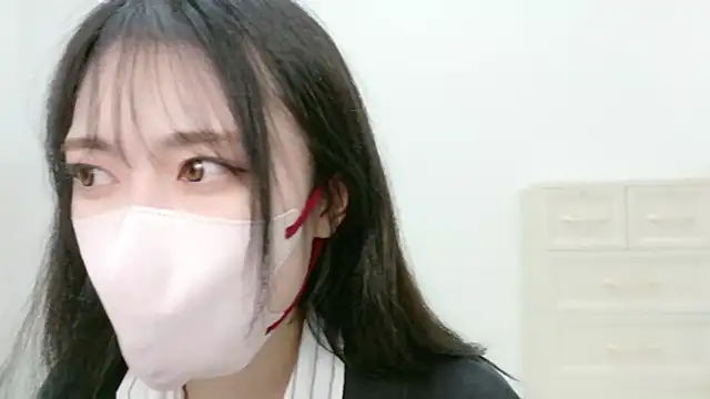 annachan v online show from 04.13.26