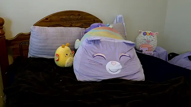 sugasunny04 online show from 04.16.26