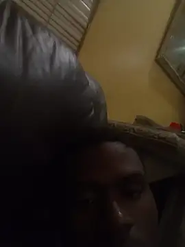 younggblackkCOCK19 online show from 11.24.25