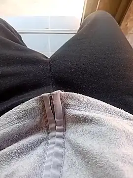 younggblackkCOCK19 online show from 06.11.26