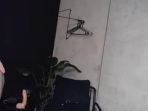 MisticWomen online show from 11.15.25