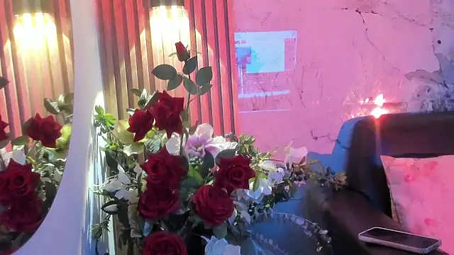 Nayla Monroee online show from 12.02.25