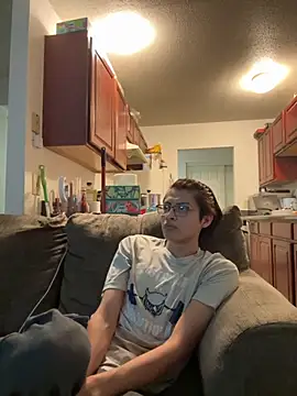 alexismar28 online show from 10.26.25