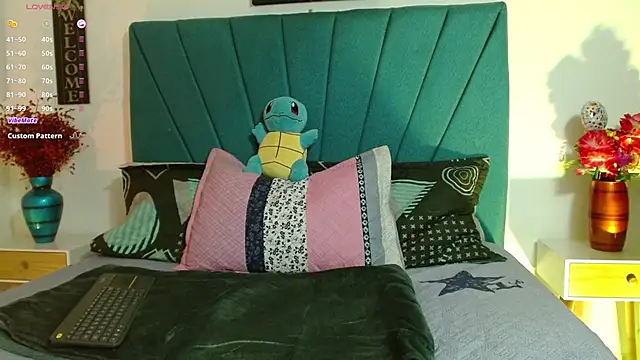 Snapshot of Stefany_wish chatting on 11.10.25 Stefany wish online show from 11.10.25