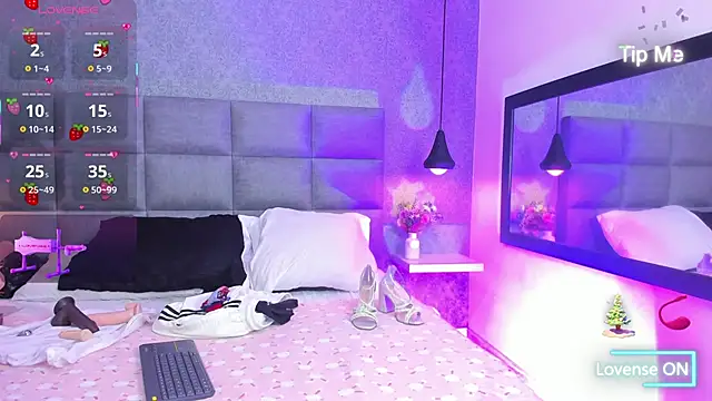 Luna Bella3 online show from 01.12.26