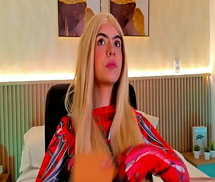 Snapshot of _missymiller chatting on 11.05.25 missymiller online show from 11.05.25