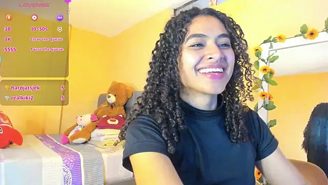 Snapshot of Keniia_rizz chatting on 06.08.26 Keniia rizz online show from 06.08.26