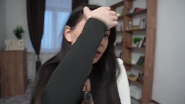 OnieClose online show from 12.21.25