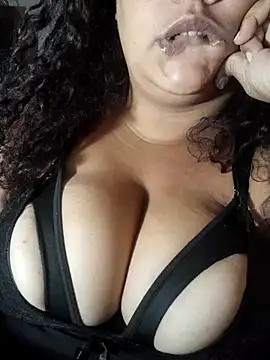 safirahot69 online show from 11.26.25