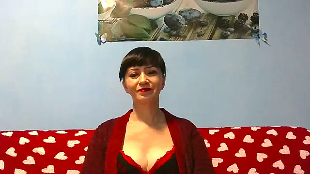 Snapshot of IffetLove42 chatting on 11.28.25 IffetLove42 online show from 11.28.25