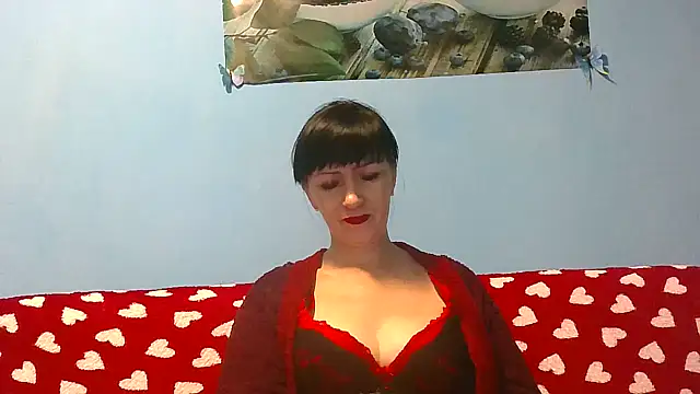 Snapshot of IffetLove42 chatting on 11.30.25 IffetLove42 online show from 11.30.25