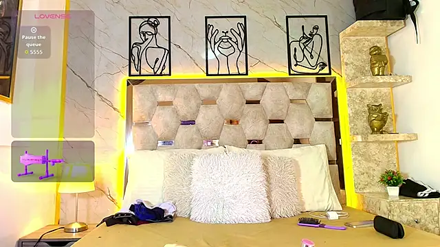 Andrew Haalls online show from 04.18.26