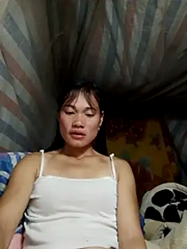 Snapshot of doggy-00 chatting on 03.18.26 doggy-00 online show from 03.18.26