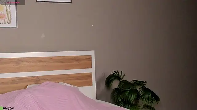 AngelWisee online show from 06.25.26