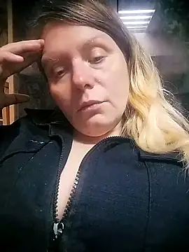 Lana-murr online show from 04.20.26