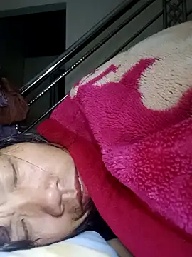 bella-la online show from 12.18.25