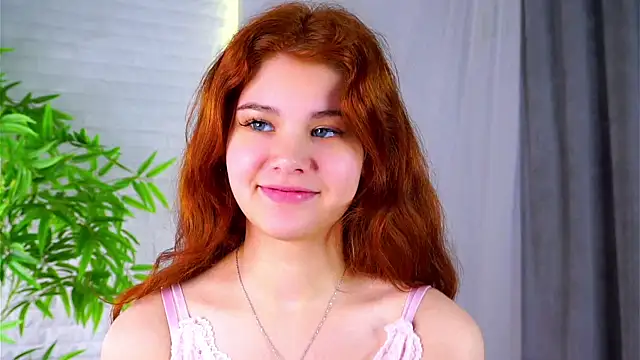 YettaCalabria online show from 04.11.26