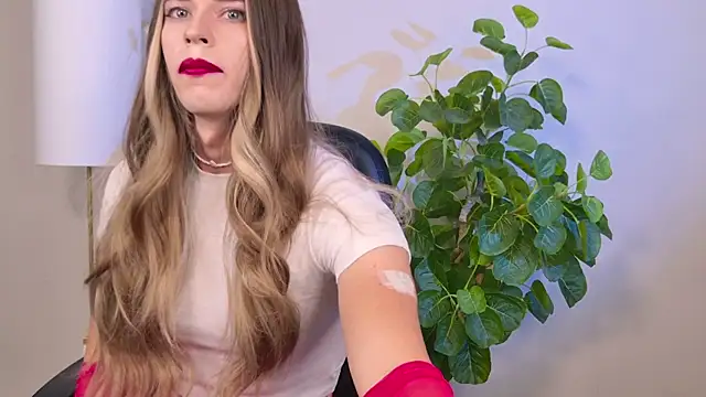 Branda Kelly online show from 11.03.25