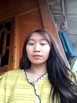 Snapshot of Linh_sexy98 chatting on 02.25.26 Linh sexy98 online show from 02.25.26