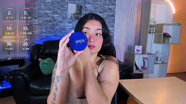 Snapshot of Amber_Smitt19 chatting on 11.24.25 Amber Smitt19 online show from 11.24.25