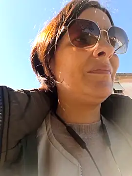 Piediniecollant online show from 04.07.26