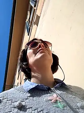 Piediniecollant online show from 04.09.26