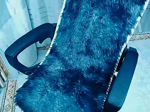 Fiona1010 online show from 11.21.25