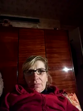 Snapshot of Georgette466 chatting on 11.10.25 Georgette466 online show from 11.10.25