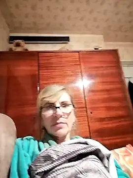 Snapshot of Georgette466 chatting on 11.14.25 Georgette466 online show from 11.14.25