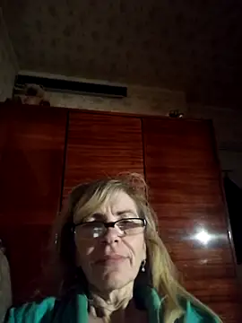 Snapshot of Georgette466 chatting on 11.22.25 Georgette466 online show from 11.22.25