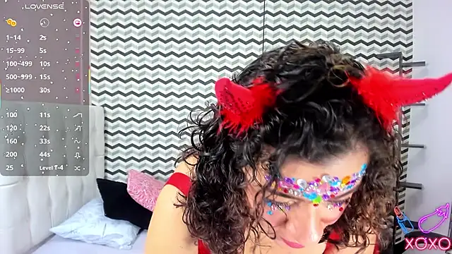 OSNAKELLER online show from 10.30.25