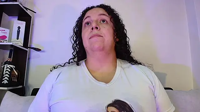 Natasha Amber online show from 11.23.25