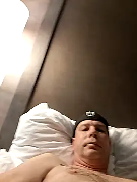 Snapshot of coupleinhotel chatting on 11.08.25 coupleinhotel online show from 11.08.25