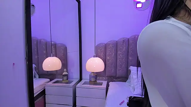 Snapshot of Kim_Luna1 chatting on 02.25.26 Kim Luna1 online show from 02.25.26