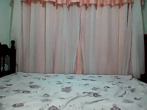 HotGiirl2025 online show from 01.08.26