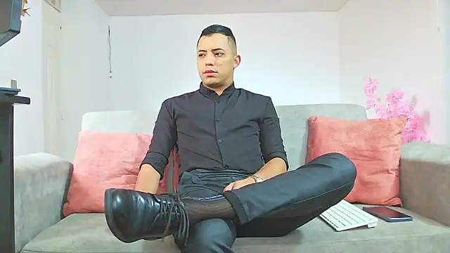 Mike Fetiche online show from 02.17.26