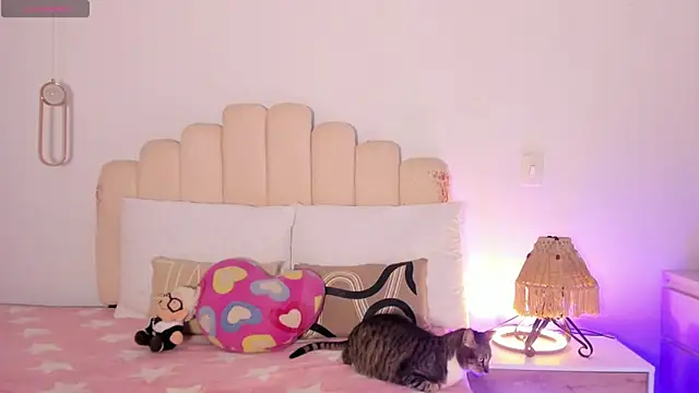 Manelyk  moon online show from 11.20.25