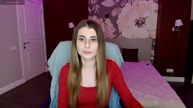 Snapshot of DemmyRose chatting on 04.21.26 DemmyRose online show from 04.21.26