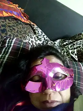 Snapshot of LOVE__RANI chatting on 11.14.25 LOVE RANI online show from 11.14.25