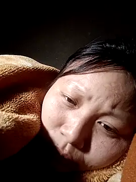 Snapshot of yoyo-mi chatting on 11.07.25 yoyo-mi online show from 11.07.25