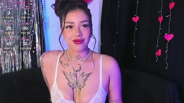 Snapshot of AshleyWinslow chatting on 02.17.26 AshleyWinslow online show from 02.17.26